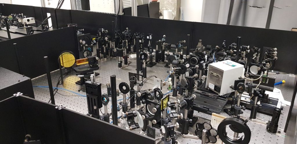 Labo setup. © Eduard Fron, 4for2